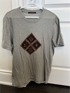 Louis Vuitton T-Shirt (Mens, XL)